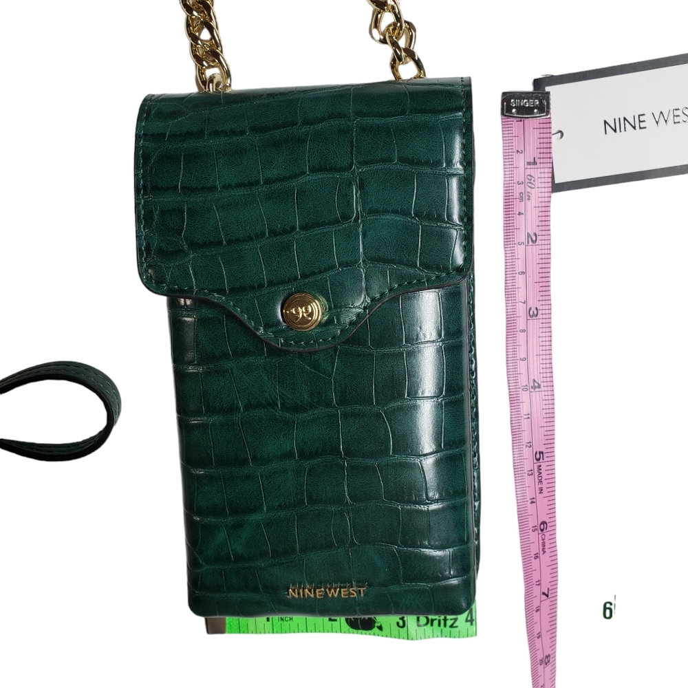Nine West Cell Phone Crossbody bag wallet mini bag forest green chain adjustable - Picture 4 of 4